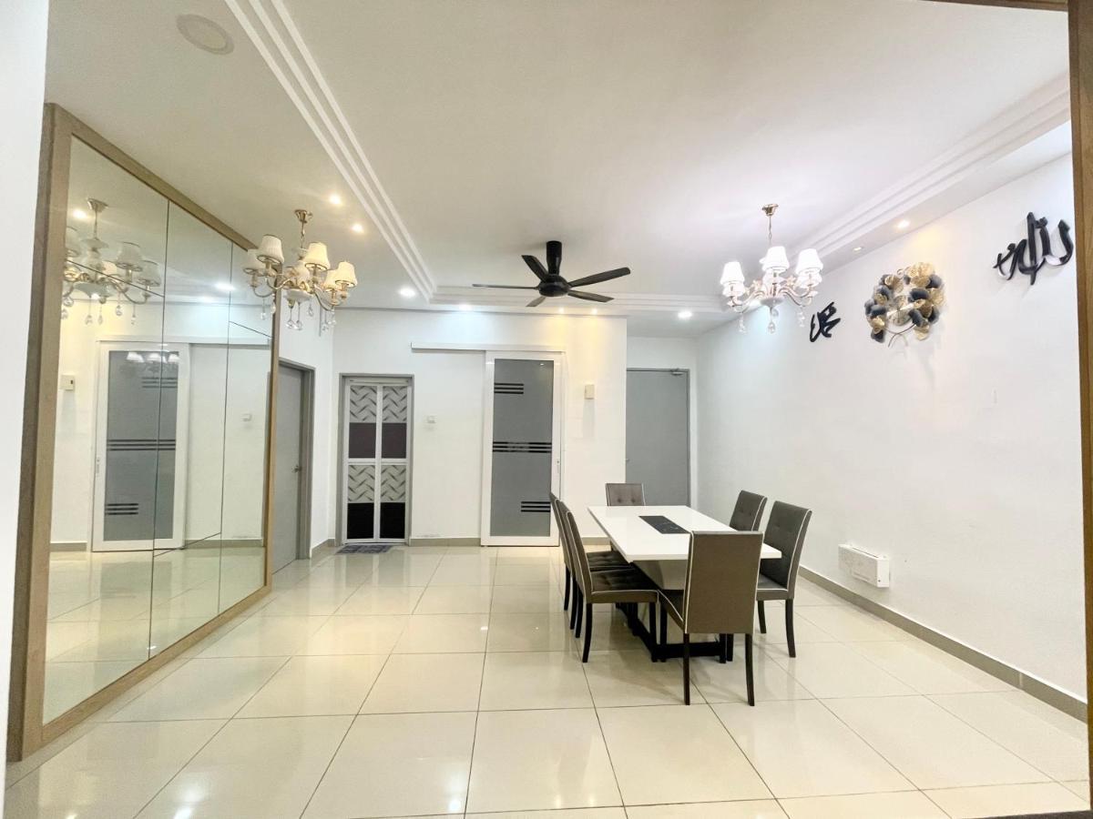 Sofiamuslim Homestay Putrajaya: Near Alamanda Mall & Government Centre Exterior photo